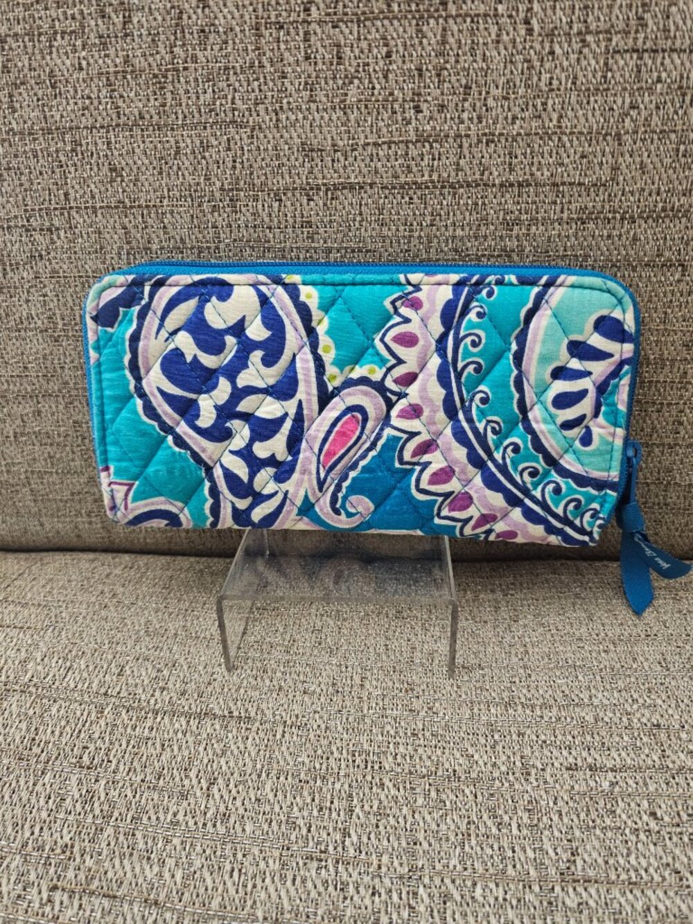Vera Bradley Waikiki Paisley Print -   Zip-Around Wallet – EUC - Picture 4 of 9